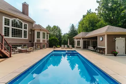 W210N5415  Carters Crossing Cir, Menomonee Falls, WI 53051 - Photo 68