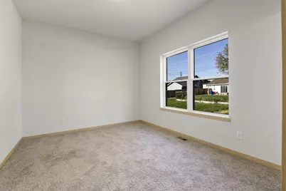 4817  37th Ave, Kenosha, WI 53144 - Photo 8
