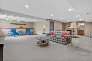 625 S Stonehedge Dr, Brookfield, WI 53045 - Photo 30