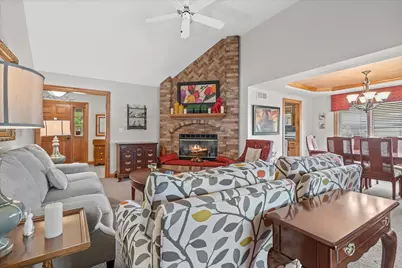 625 S Stonehedge Dr #A, Brookfield, WI 53045 - Photo 18