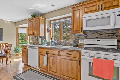 625 S Stonehedge Dr #A, Brookfield, WI 53045 - Photo 14