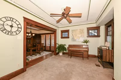1802 N 72nd St, Wauwatosa, WI 53213 - Photo 10