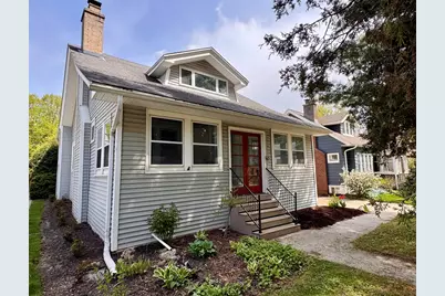 1802 N 72nd St, Wauwatosa, WI 53213 - Photo 1