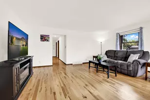 18115 Bolter Ln, Brookfield, WI 53045 - Photo 2