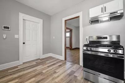 1529  Thurston Ave, Racine, WI 53405 - Photo 12