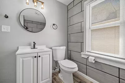 1529  Thurston Ave, Racine, WI 53405 - Photo 22