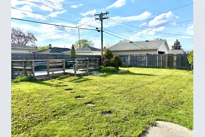 1868  19th Ave #1868  19th Ave., Kenosha, WI 53140 - Photo 24