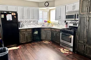 1868 19th Ave, Kenosha, WI 53140 - Photo 6