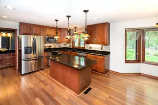 19065 Hi View Dr, Brookfield, WI 53045 - Photo 6