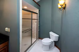 19065 Hi View Dr, Brookfield, WI 53045 - Photo 26