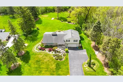 N68W15321  Prudence Dr, Menomonee Falls, WI 53051 - Photo 1