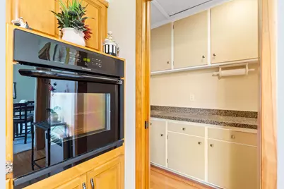 N68W15321  Prudence Dr, Menomonee Falls, WI 53051 - Photo 14