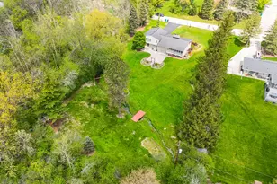 N68W15321 Prudence Dr, Menomonee Falls, WI 53051 - Photo 30