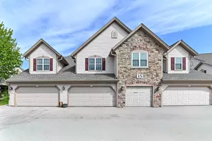2274 W Vista Bella Dr, Oak Creek, WI 53154 - Photo 1