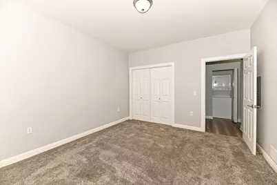 2274 W Vista Bella Dr #101, Oak Creek, WI 53154 - Photo 14