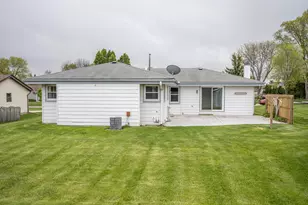 3812 W Jodi Pl, Franklin, WI 53132 - Photo 34