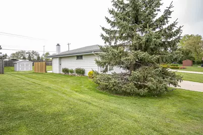 3812 W Jodi Pl, Franklin, WI 53132 - Photo 32