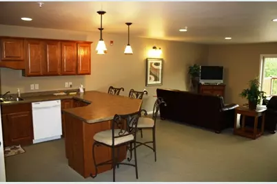14  Copeland Ave #109, La Crosse, WI 54603 - Photo 4