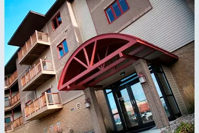 14  Copeland Ave #109, La Crosse, WI 54603 - Photo 2