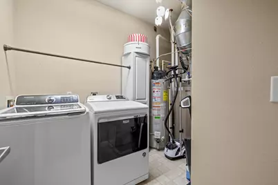141  Main St #418, Racine, WI 53403 - Photo 28