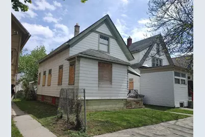 3574 N 10th St, Milwaukee, WI 53206 - Photo 2