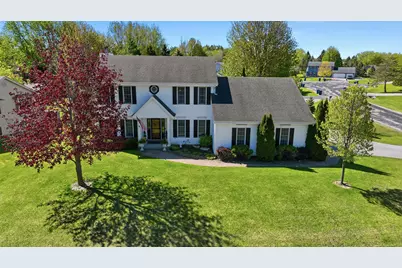 6852  Bellvue Ct, Newburg, WI 53090 - Photo 1