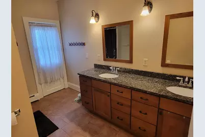 305 N Washington St, Watertown, WI 53094 - Photo 26