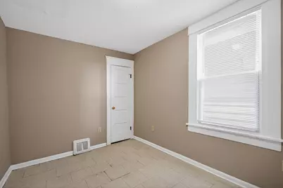 5256 N 36th St, Milwaukee, WI 53209 - Photo 18