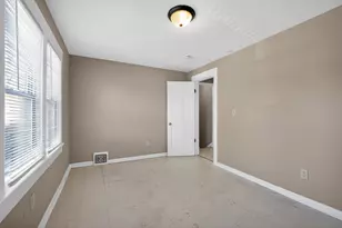 5256 N 36th St, Milwaukee, WI 53209 - Photo 16