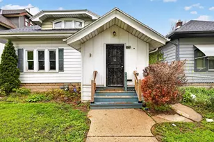 2454 N 49th St, Milwaukee, WI 53210 - Photo 2