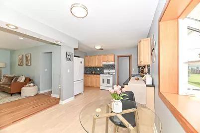 3168 S 71st St, Milwaukee, WI 53219 - Photo 8