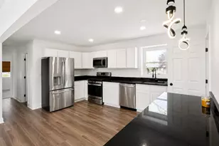 4621 39th Ave, Kenosha, WI 53144 - Photo 12