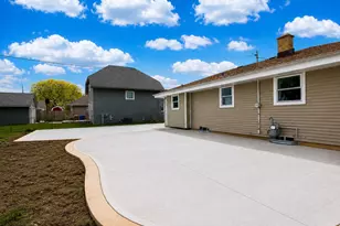 4621 39th Ave, Kenosha, WI 53144 - Photo 26
