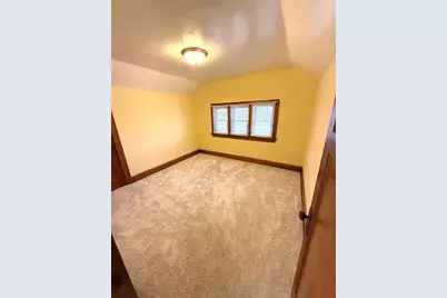 1350 N 55th St, Milwaukee, WI 53208 - Photo 18