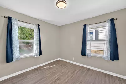3753 E Whittaker Ave, Cudahy, WI 53110 - Photo 16