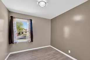 3753 E Whittaker Ave, Cudahy, WI 53110 - Photo 12
