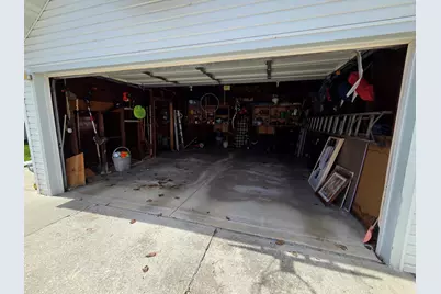 1020 N 14th St, Manitowoc, WI 54220 - Photo 34