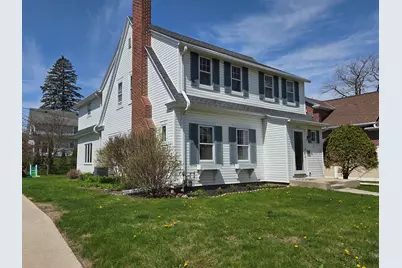 1020 N 14th St, Manitowoc, WI 54220 - Photo 2