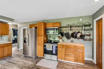 5530  Beaver Dam Rd, Wayne, WI 53090 - Photo 12