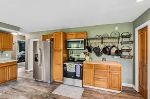 5530 Beaver Dam Rd, Wayne, WI 53090 - Photo 12