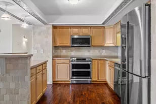 415 N Lake St, Port Washington, WI 53074 - Photo 4