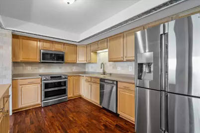 415 N Lake St #701, Port Washington, WI 53074 - Photo 4