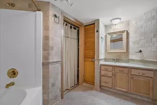 415 N Lake St, Port Washington, WI 53074 - Photo 18