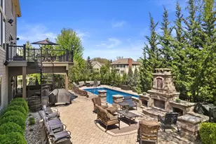 6140 S Conservancy Dr, New Berlin, WI 53151 - Photo 20
