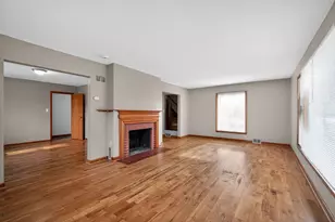 3806 W Hope Ave, Milwaukee, WI 53216 - Photo 8
