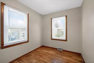 3806 W Hope Ave, Milwaukee, WI 53216 - Photo 12