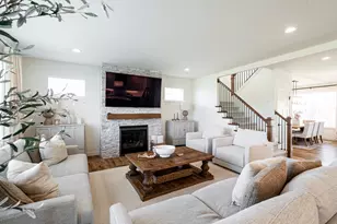 7852 W Preserve Parkway, Mequon, WI 53097 - Photo 4