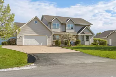 5800  Eagle Point Dr, Racine, WI 53406 - Photo 1