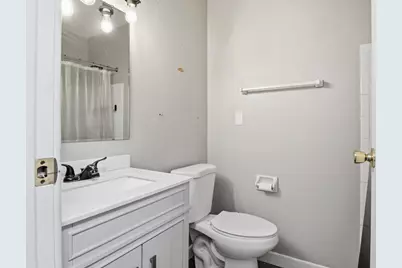 9228 N 70th St, Milwaukee, WI 53223 - Photo 16