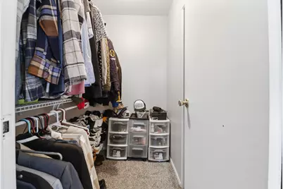 9228 N 70th St, Milwaukee, WI 53223 - Photo 10